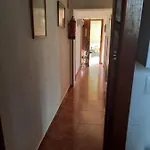 Enzo شقة